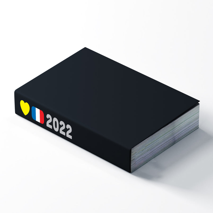 BOOK WITH NO NAME 2022 (+ 200 LABELS)